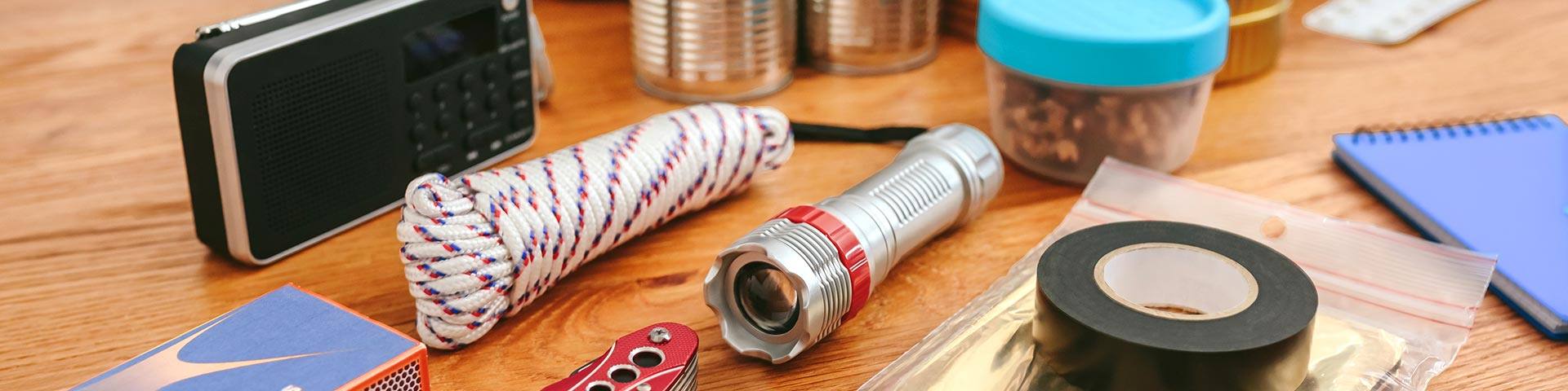 PrepareDE - Disaster Preparedness Photo of items in emergency kit